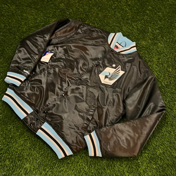 Mitchell & Ness Other - NEW with tags Mitchell & Ness MNUFC Minnesota United Soccer Jacket